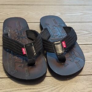 Levi's Dark Brown/Black Sandal With Accent